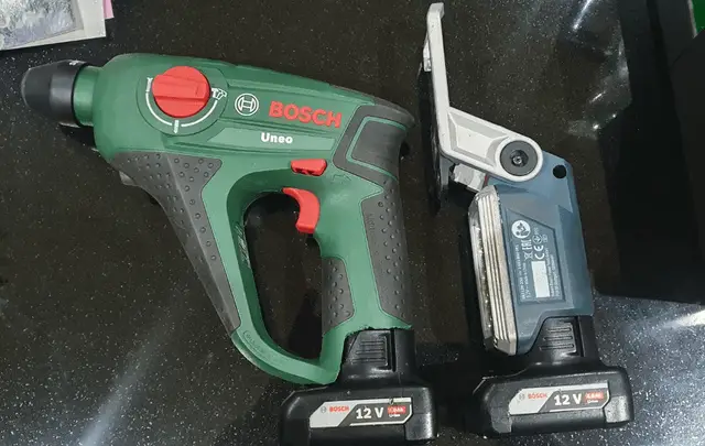 Are Bosch Green And Blue Batteries Interchangeable