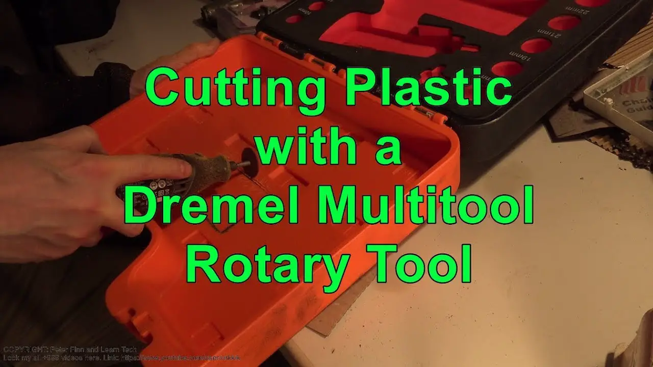 How to Cut Plastic With a Dremel